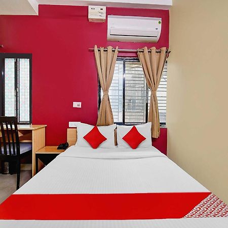 Hotel O Grand Lazeez Haora Bagian luar foto