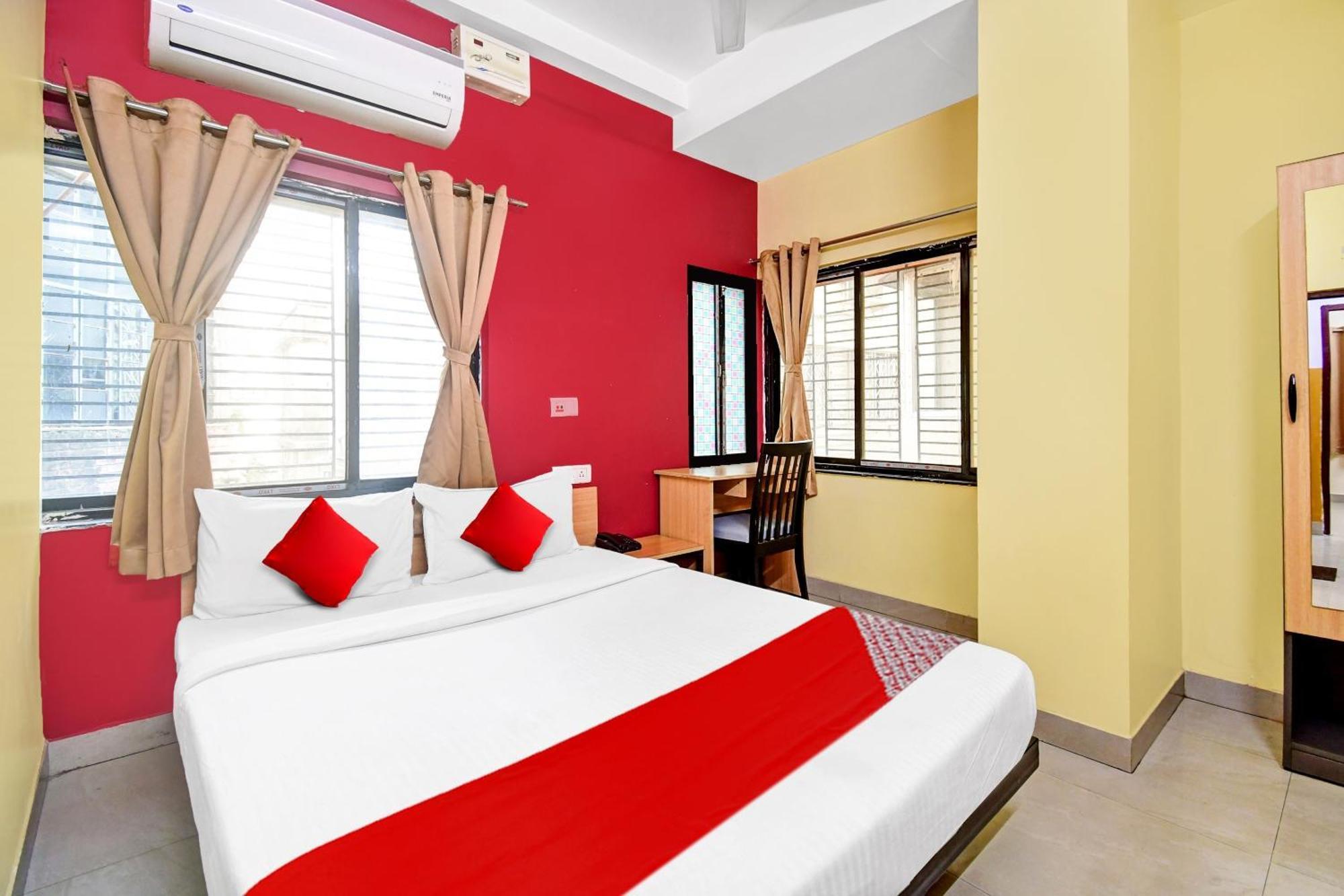 Hotel O Grand Lazeez Haora Bagian luar foto