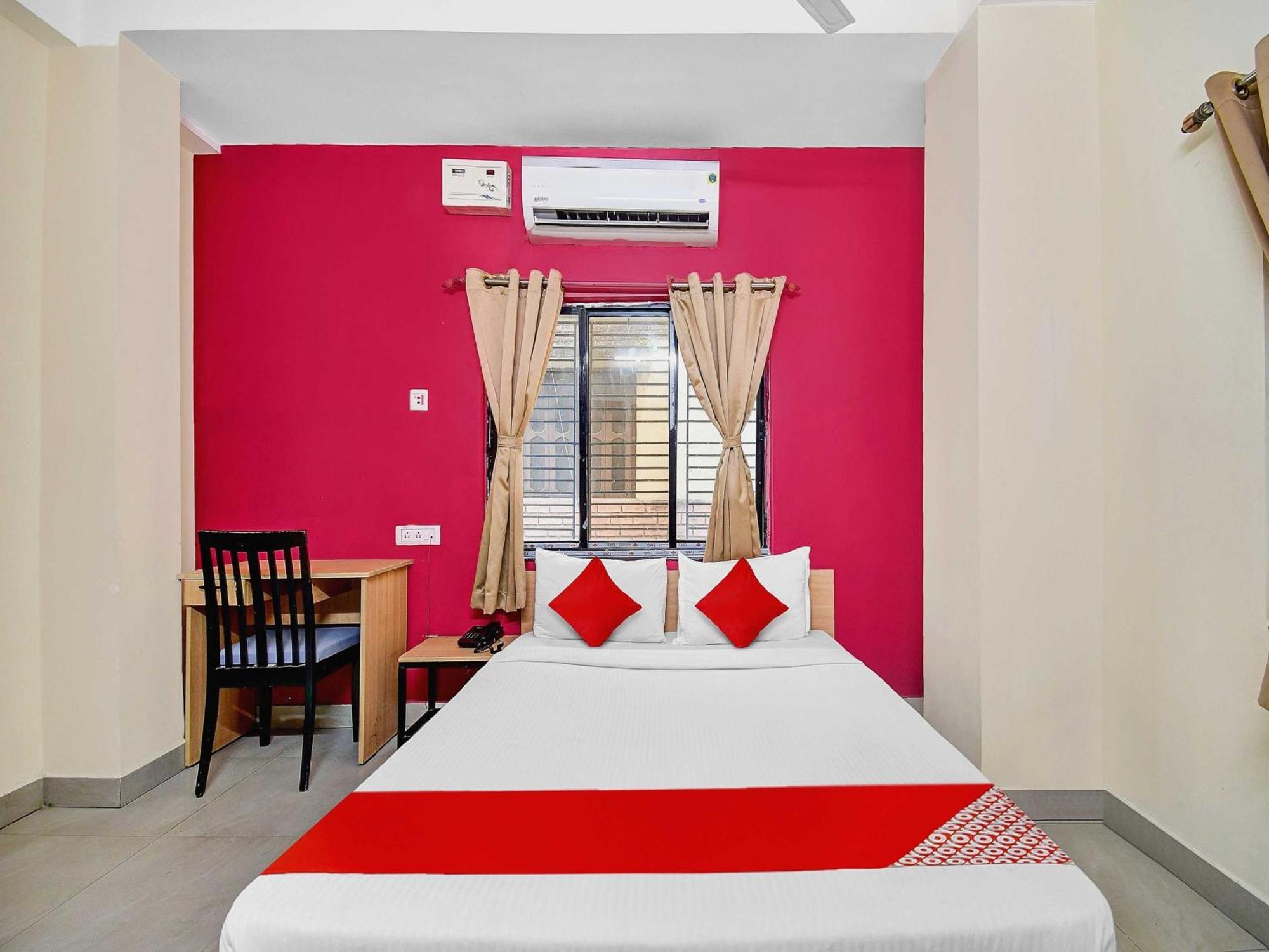 Hotel O Grand Lazeez Haora Bagian luar foto