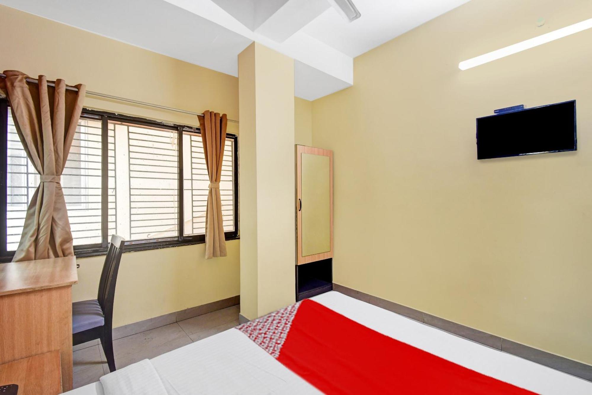 Hotel O Grand Lazeez Haora Bagian luar foto